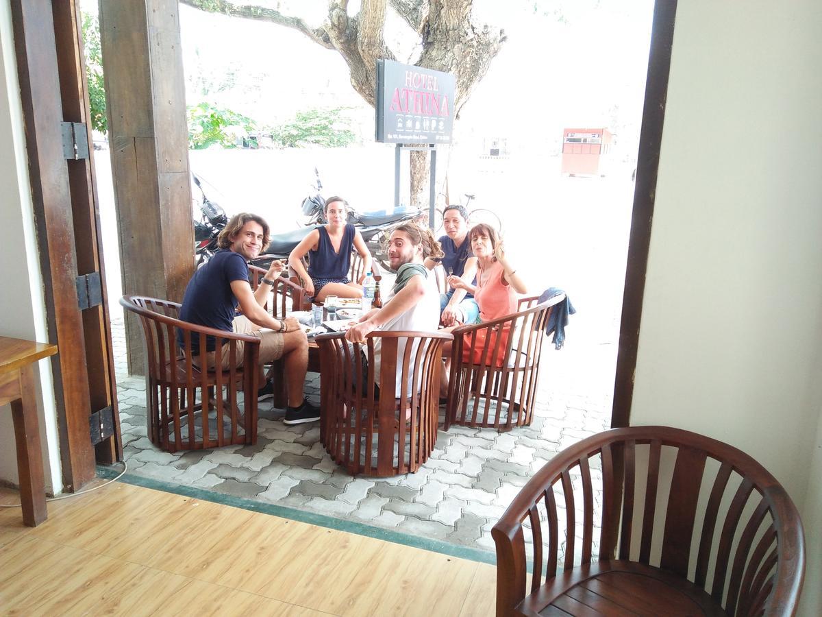 Hotel Athina & Restaurant Chilaw Extérieur photo